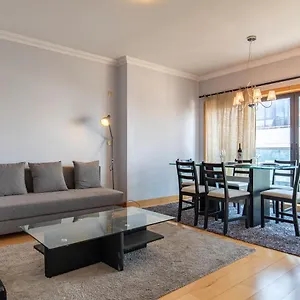 Lovelystay - Modern In Anjos Apartamento
